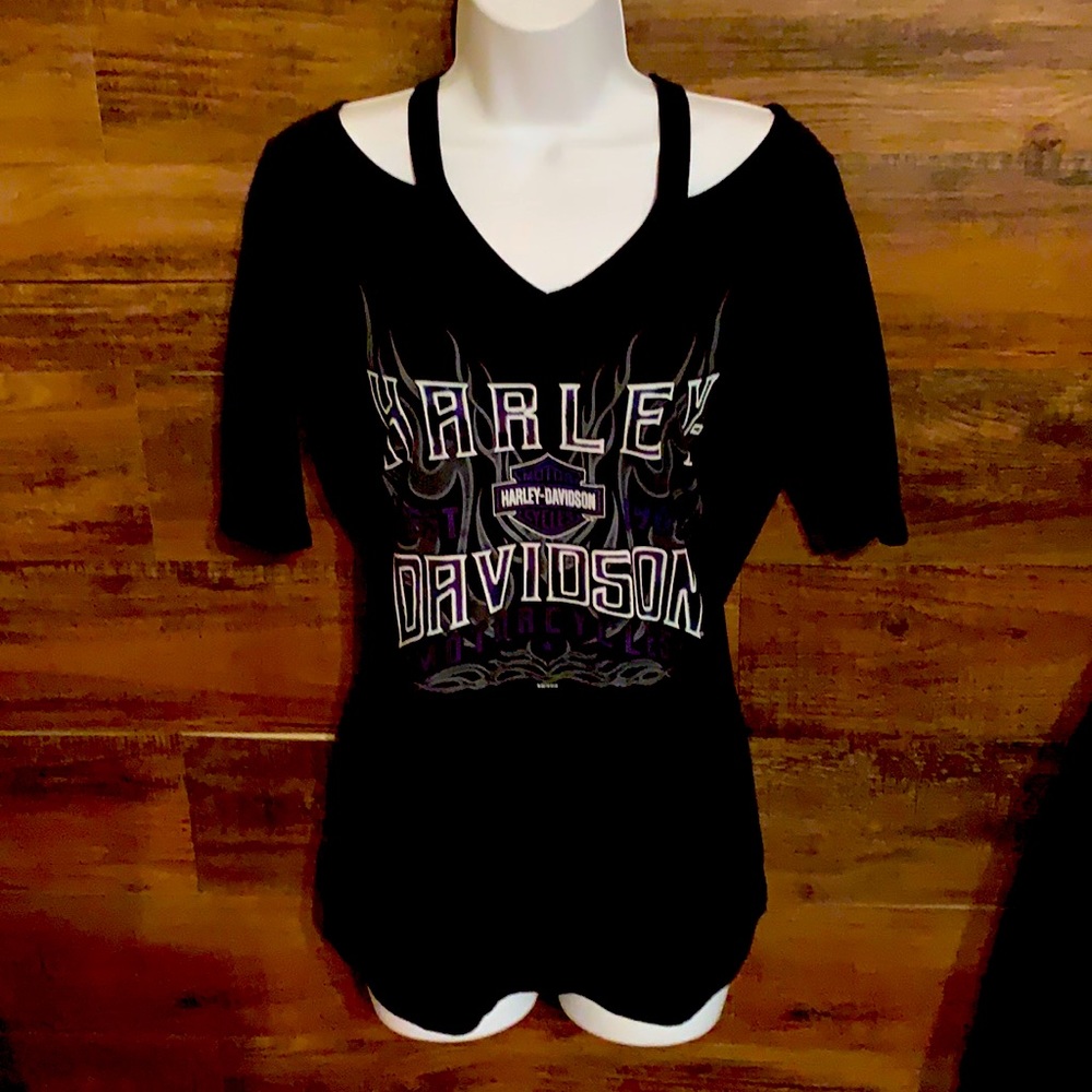 Harley Davidson v neck t-shirt size Small unique style new